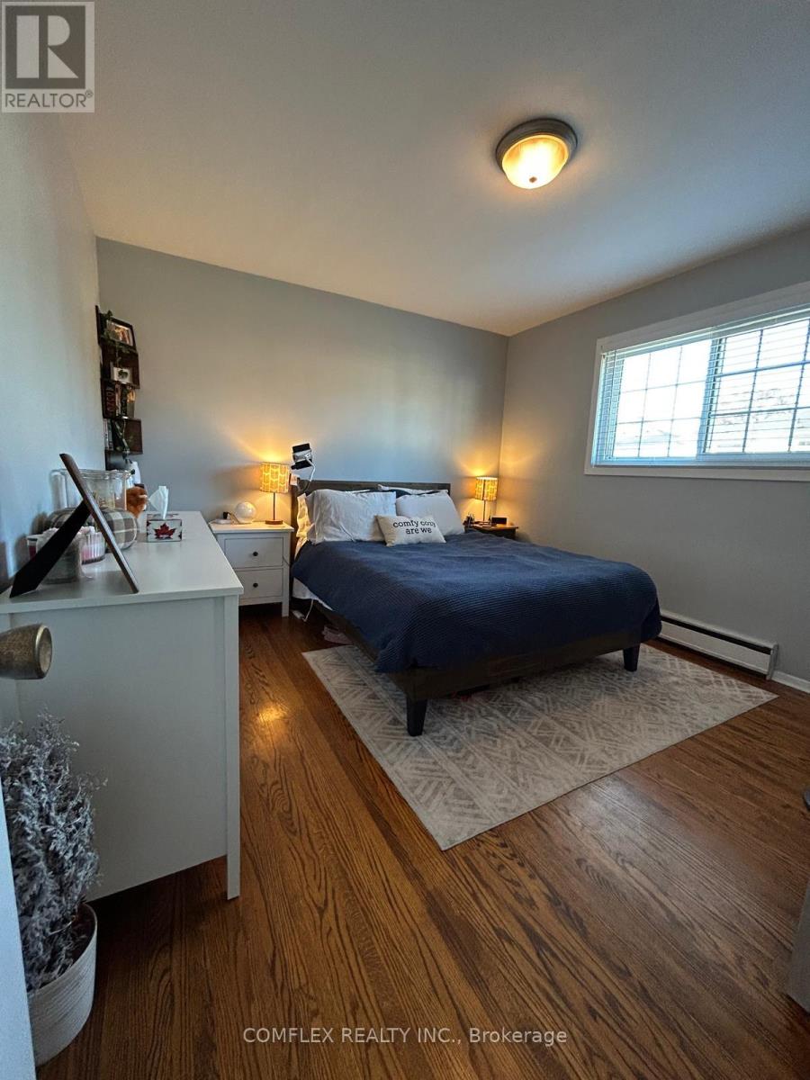 334 Surrey Drive, Oshawa, Ontario  L1G 6H1 - Photo 11 - E12519370