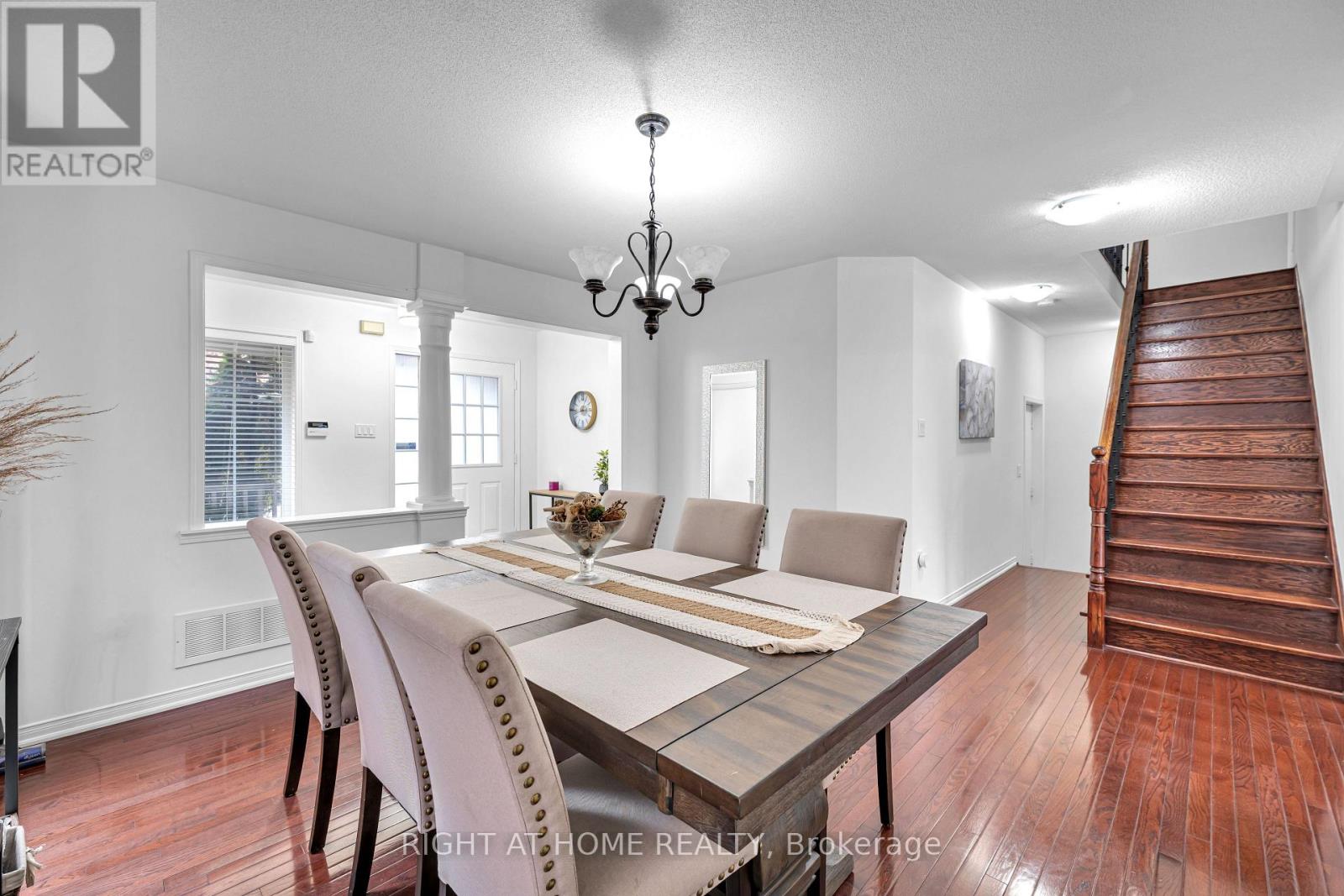 23 Tiller Street, Ajax, Ontario  L1Z 1X8 - Photo 10 - E12519416