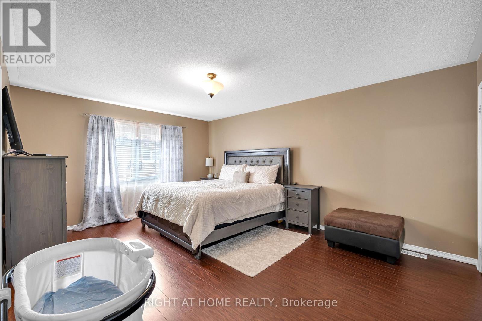 23 Tiller Street, Ajax, Ontario  L1Z 1X8 - Photo 23 - E12519416