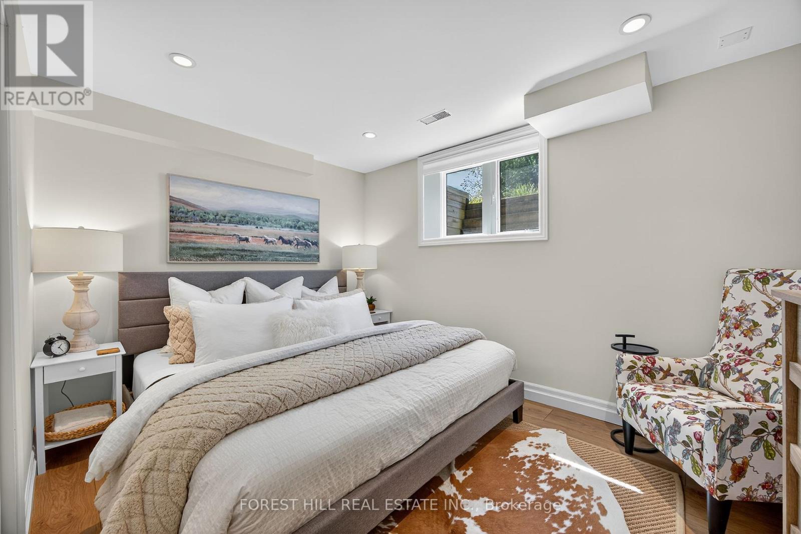 3328 Flos Road 6 Road W, Springwater, Ontario  L0L 2K0 - Photo 35 - S12416596