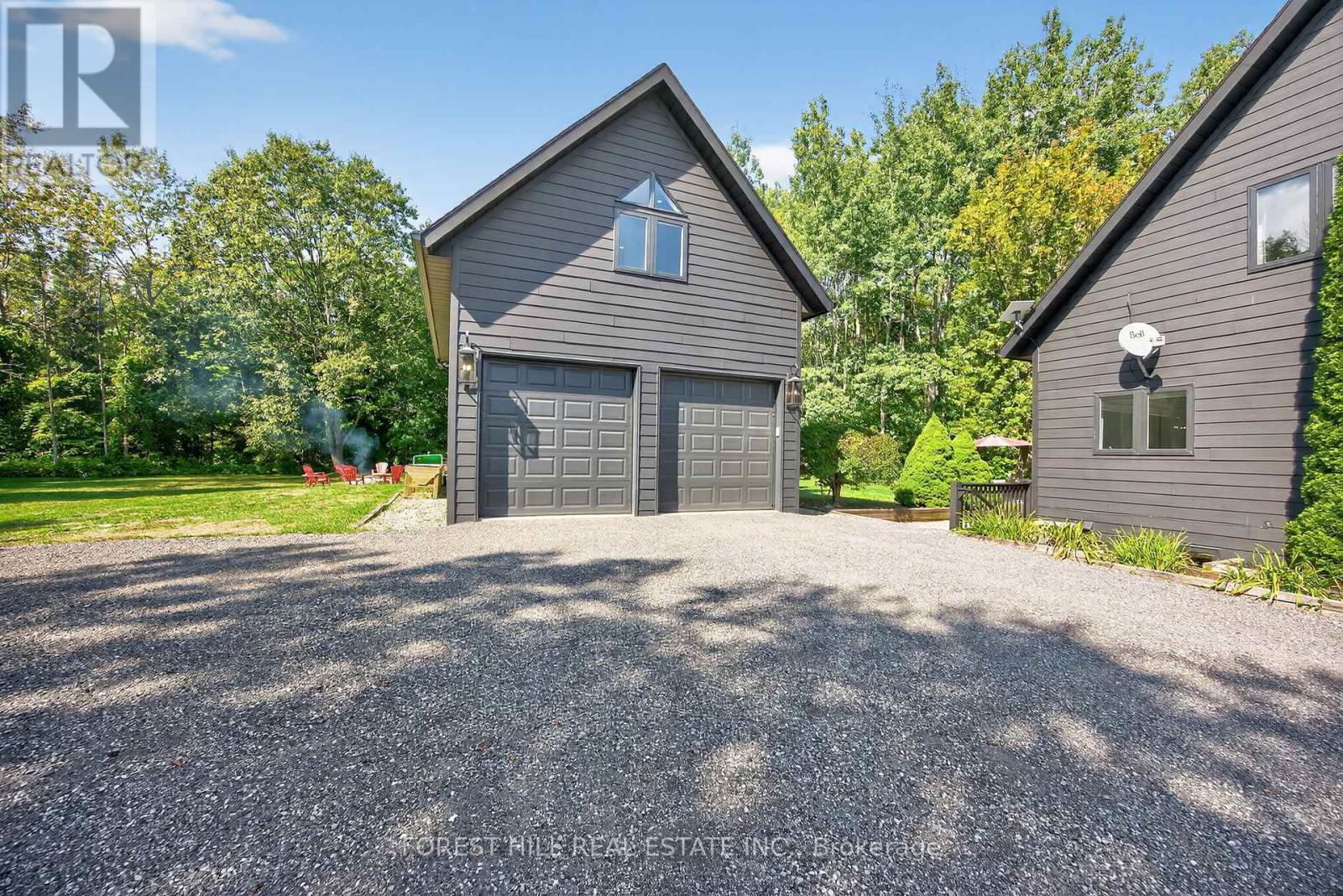 3328 Flos Road 6 Road W, Springwater, Ontario  L0L 2K0 - Photo 44 - S12416596