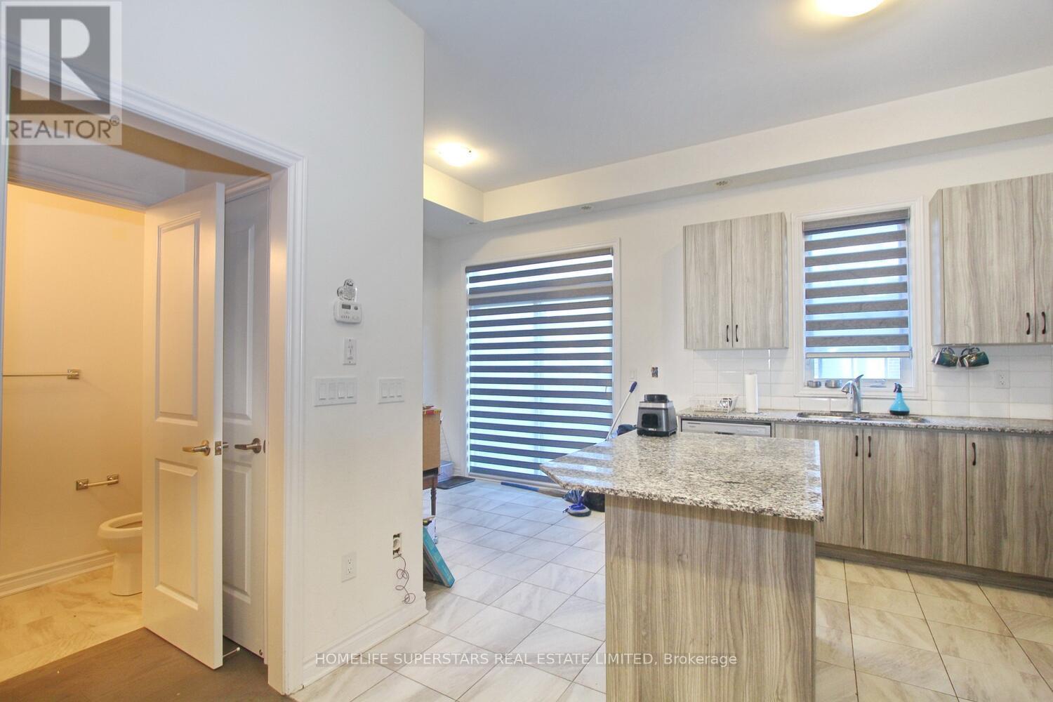 72 Wascana Road, Vaughan, Ontario L4H 5G9 - Photo 13 - N12519214