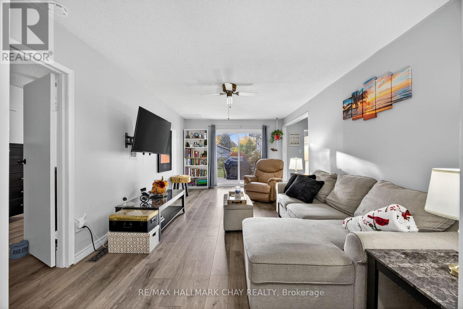 2036 Northern Avenue, Innisfil, Ontario L9S 1Z4 - Photo 6 - N12519300