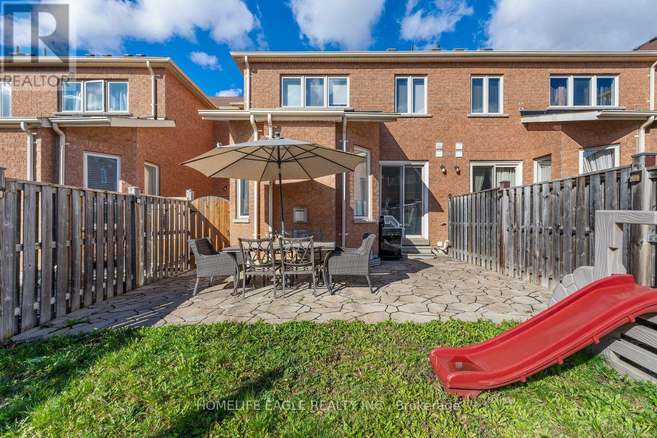 39 Pitney Avenue, Richmond Hill, Ontario  L4E 4Y5 - Photo 18 - N12519382