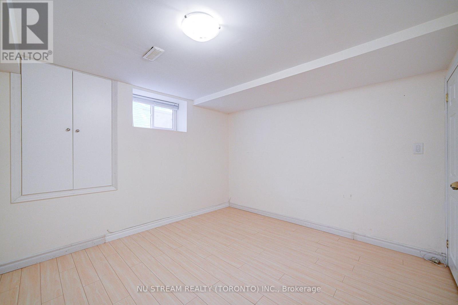 8 Hemingway Crescent, Markham, Ontario L3R 2A4 - Photo 26 - N12519410