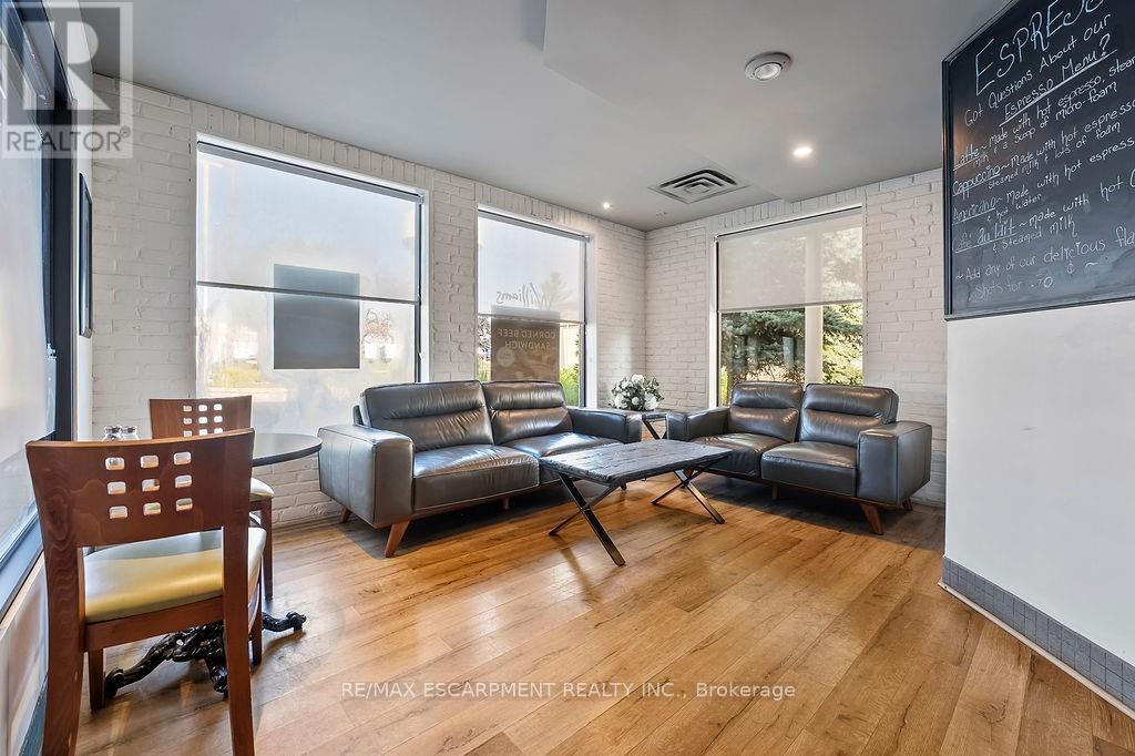 501 Bryne Drive, Barrie, Ontario L4N 9P7 - Photo 14 - S12519338