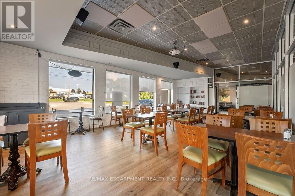 501 Bryne Drive, Barrie, Ontario L4N 9P7 - Photo 18 - S12519338