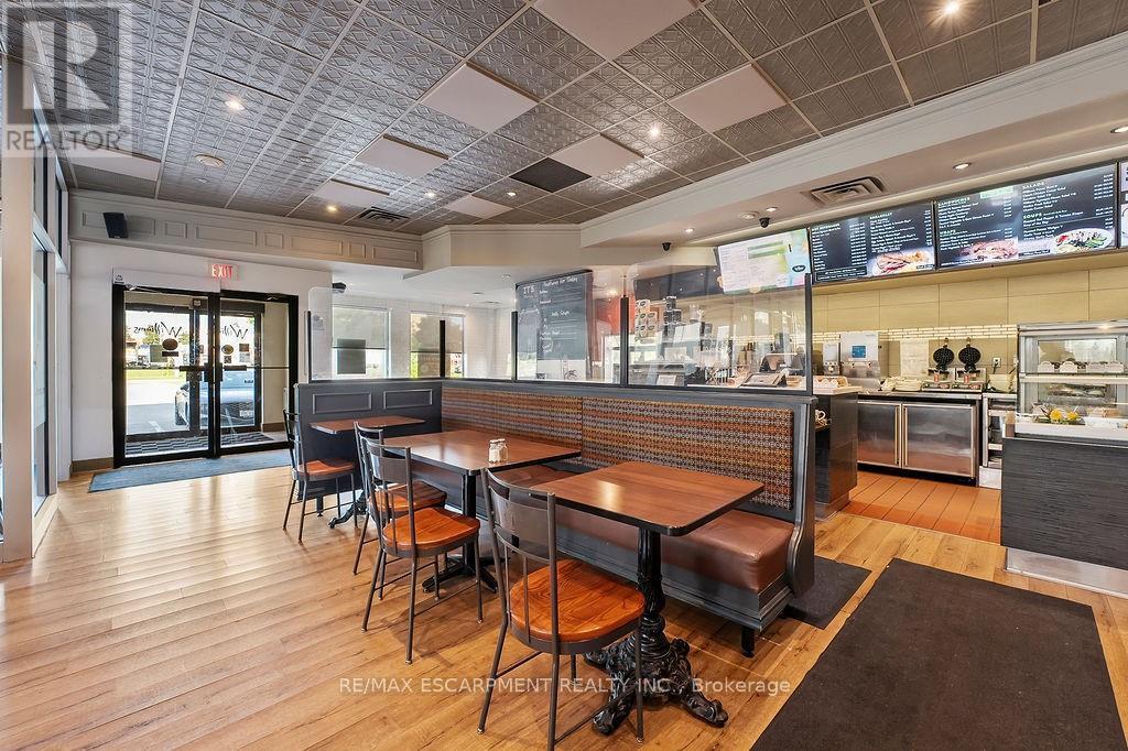 501 Bryne Drive, Barrie, Ontario L4N 9P7 - Photo 27 - S12519338