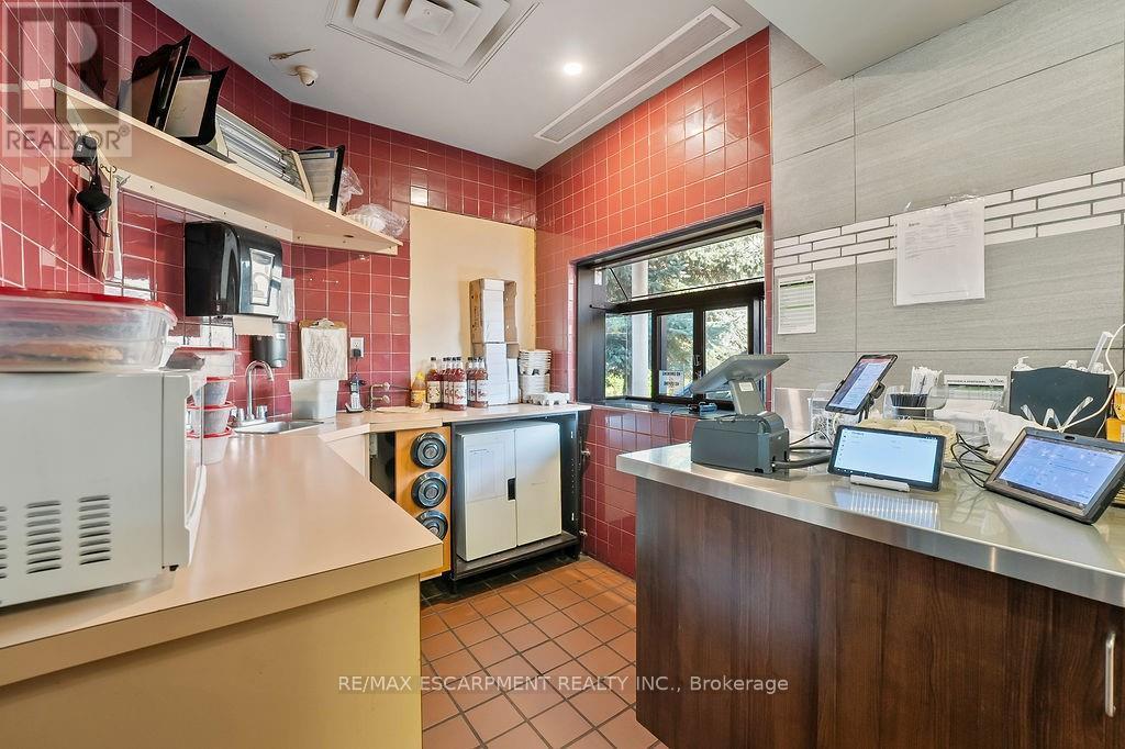 501 Bryne Drive, Barrie, Ontario L4N 9P7 - Photo 43 - S12519338