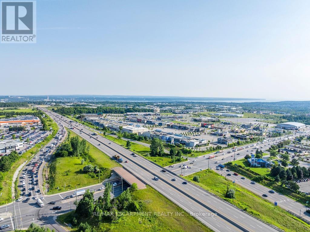 501 Bryne Drive, Barrie, Ontario L4N 9P7 - Photo 47 - S12519338