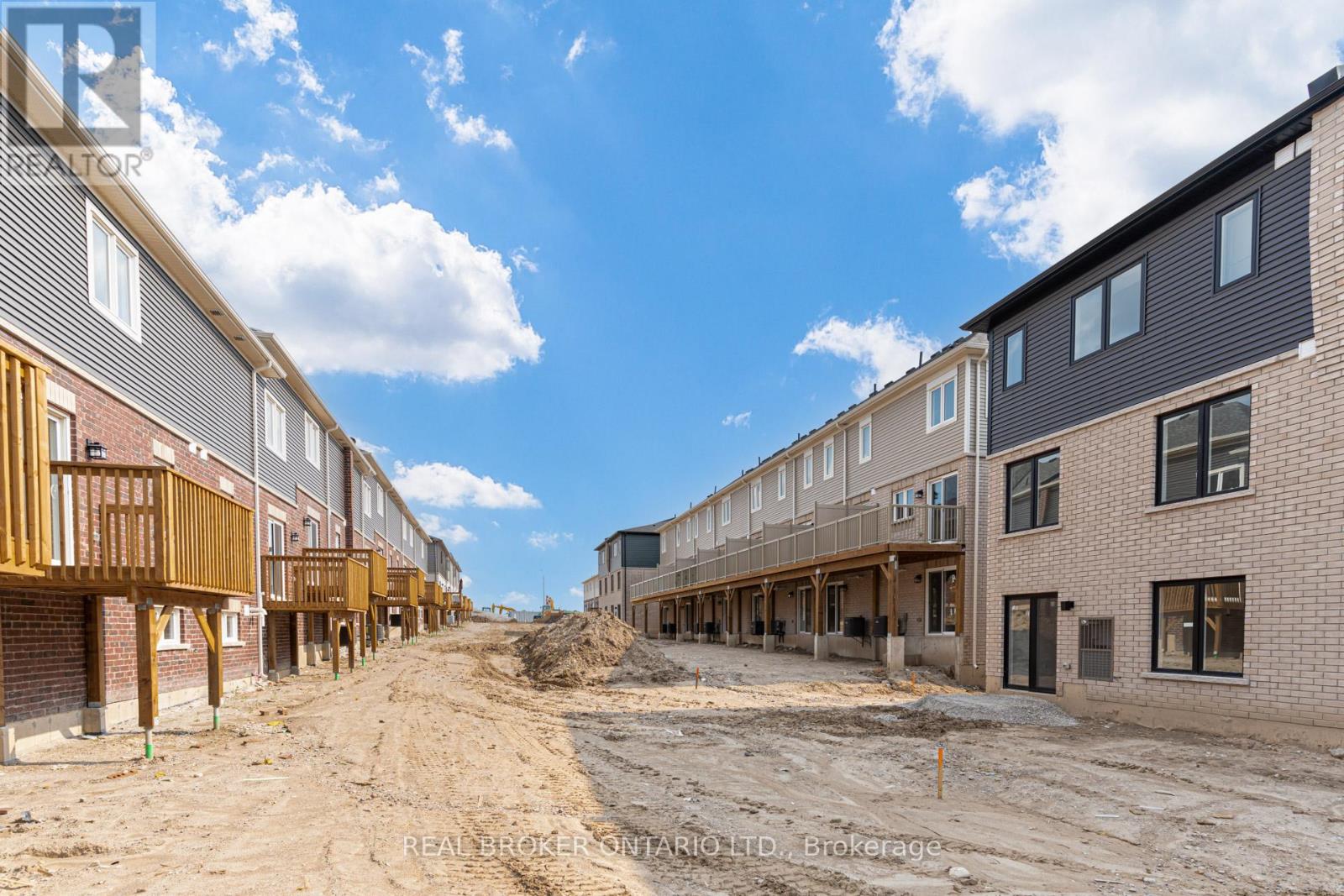 6 - 32 Wagon Lane N, Barrie, Ontario L9J 0T7 - Photo 30 - S12519394