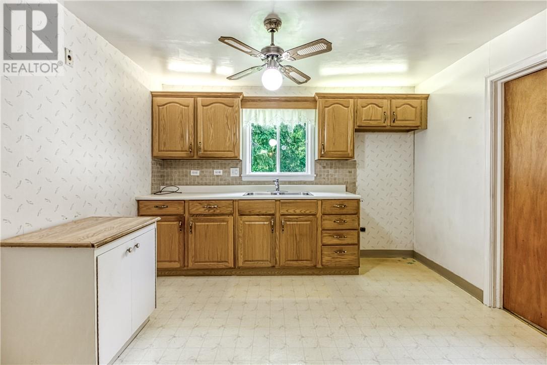 14 Oak Avenue, Coniston, Ontario P0M 1M0 - Photo 8 - 2125551