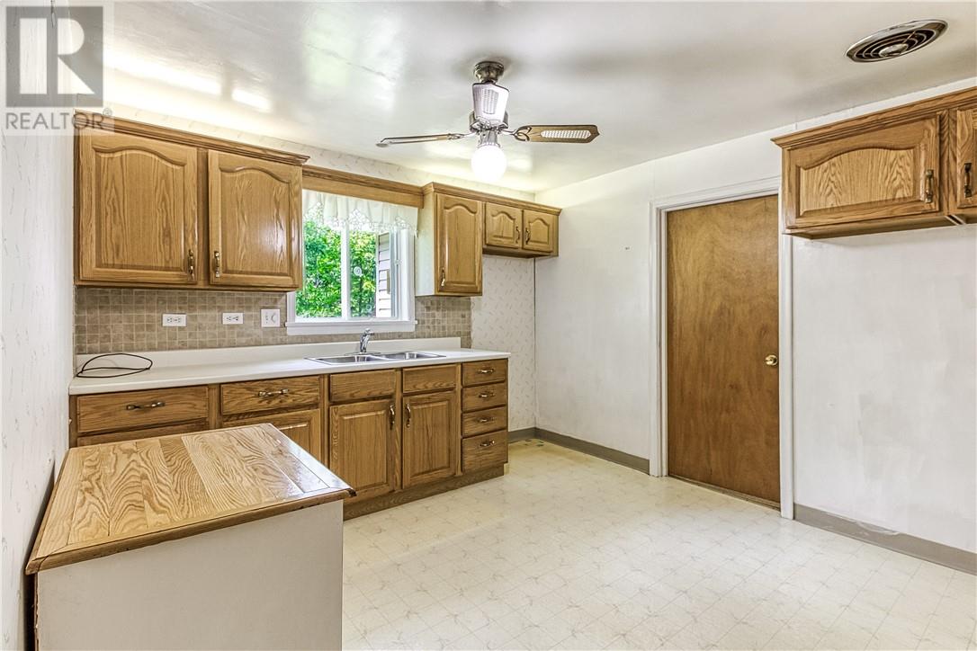 14 Oak Avenue, Coniston, Ontario P0M 1M0 - Photo 9 - 2125551