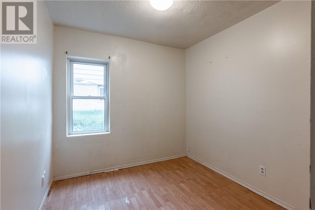 511 Melvin Avenue, Greater Sudbury, Ontario P3C 4X7 - Photo 10 - 2125511