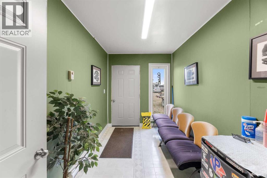 31275 Range Road 13, Rural Mountain View County, Alberta  T0M 0W0 - Photo 23 - A2239204