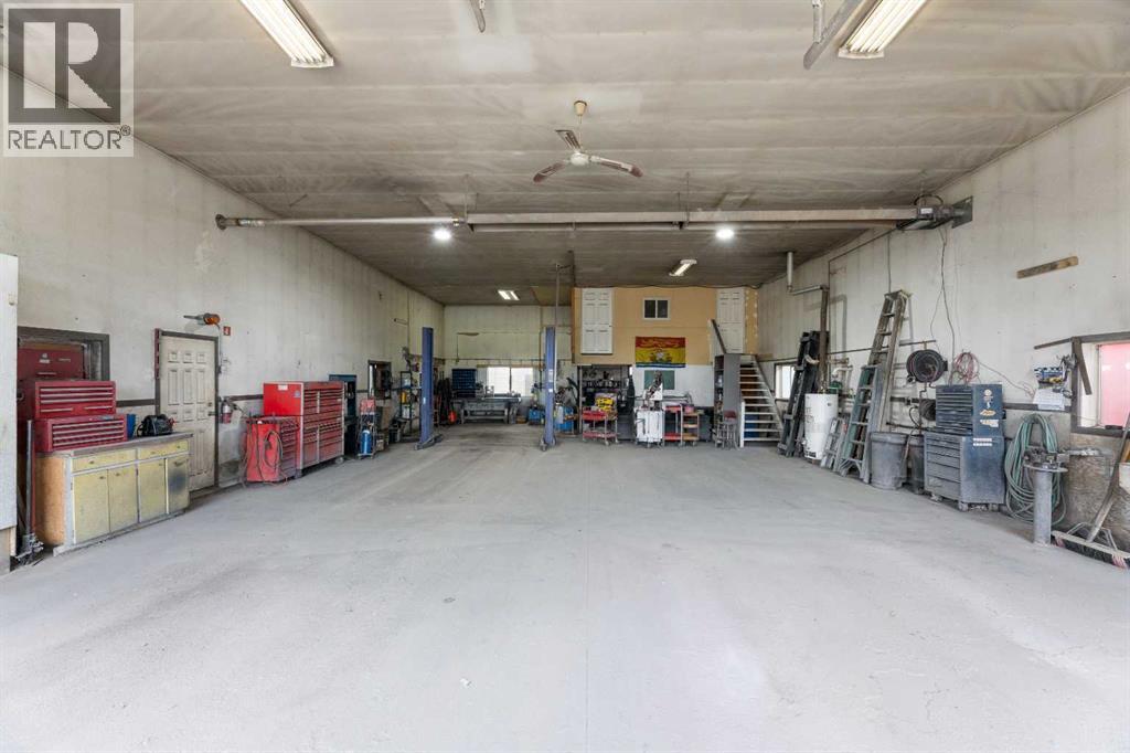 31275 Range Road 13, Rural Mountain View County, Alberta  T0M 0W0 - Photo 26 - A2239204