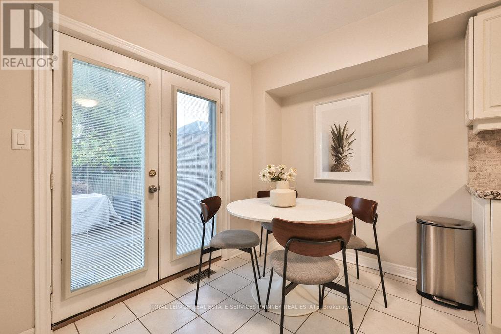 2247 Hummingbird Way, Oakville, Ontario L6M 3Z7 - Photo 15 - W12519226