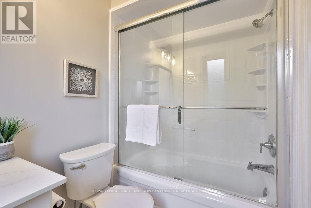 2247 Hummingbird Way, Oakville, Ontario L6M 3Z7 - Photo 22 - W12519226