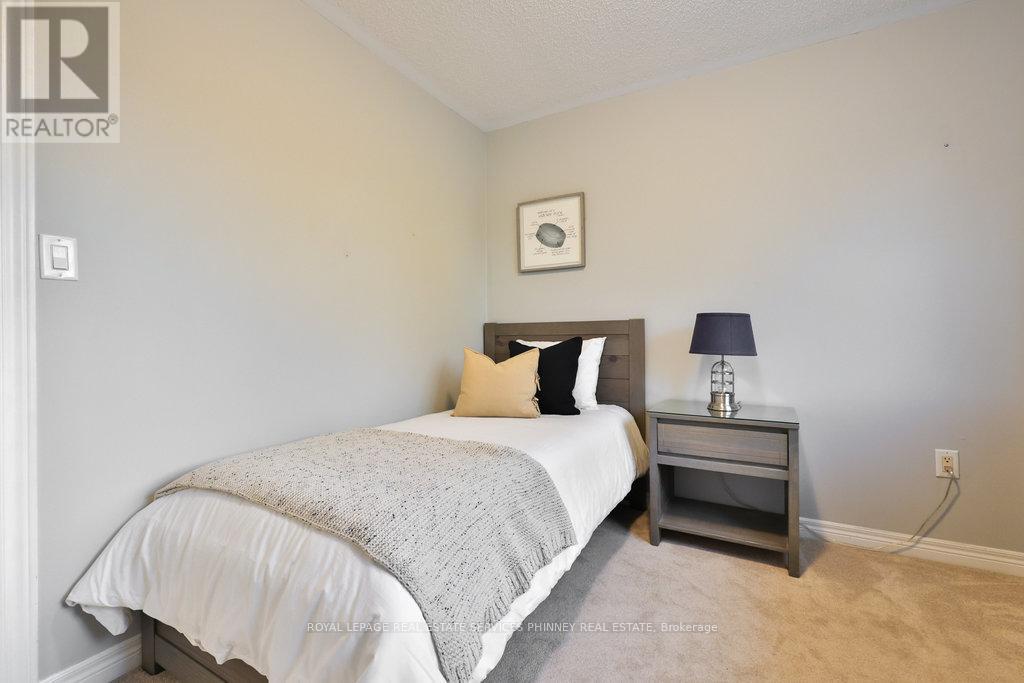 2247 Hummingbird Way, Oakville, Ontario L6M 3Z7 - Photo 24 - W12519226