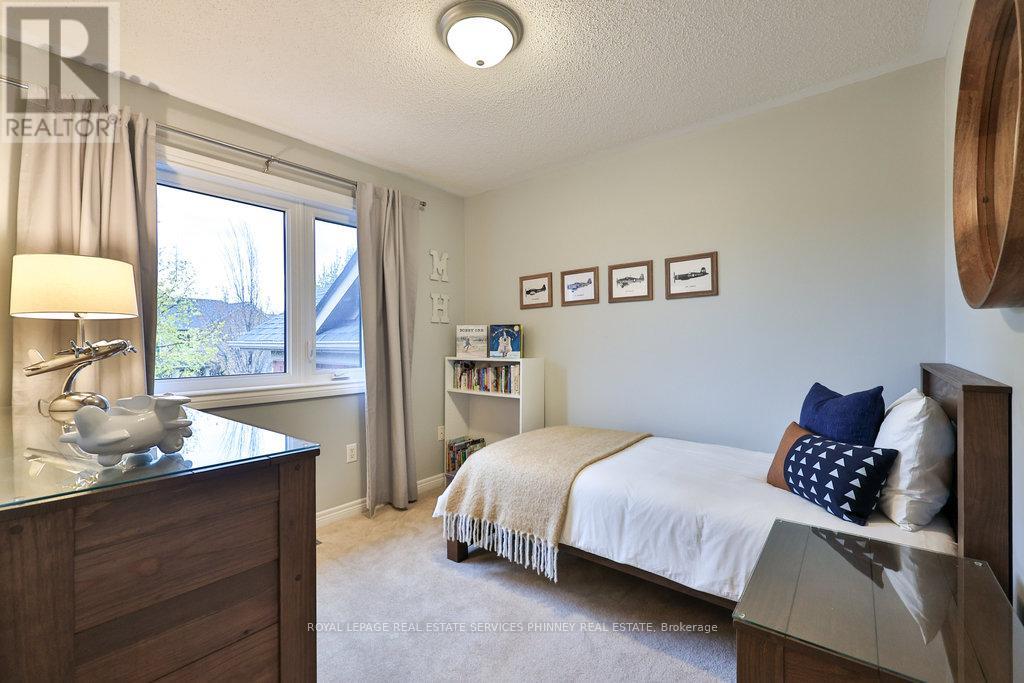 2247 Hummingbird Way, Oakville, Ontario L6M 3Z7 - Photo 26 - W12519226