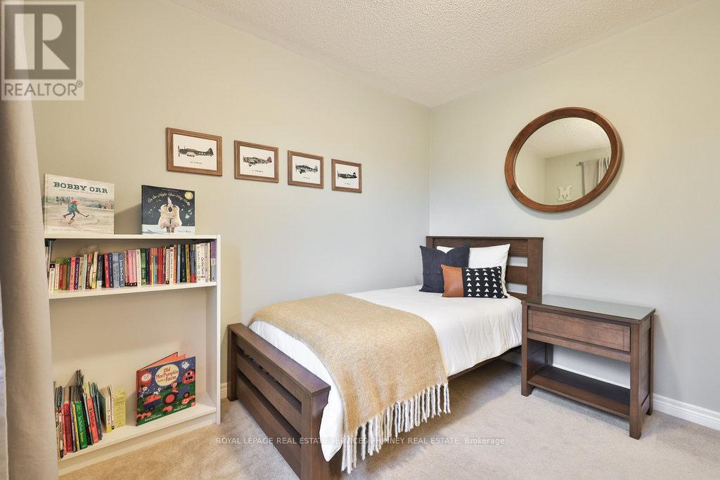 2247 Hummingbird Way, Oakville, Ontario L6M 3Z7 - Photo 28 - W12519226