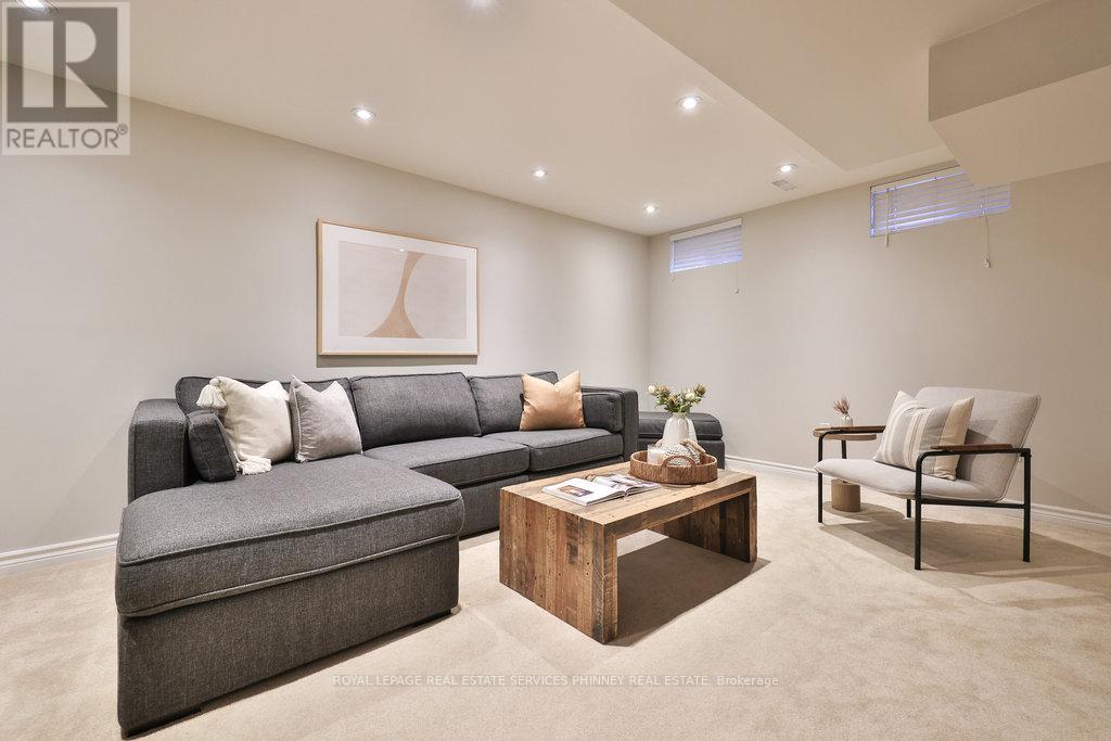 2247 Hummingbird Way, Oakville, Ontario L6M 3Z7 - Photo 33 - W12519226