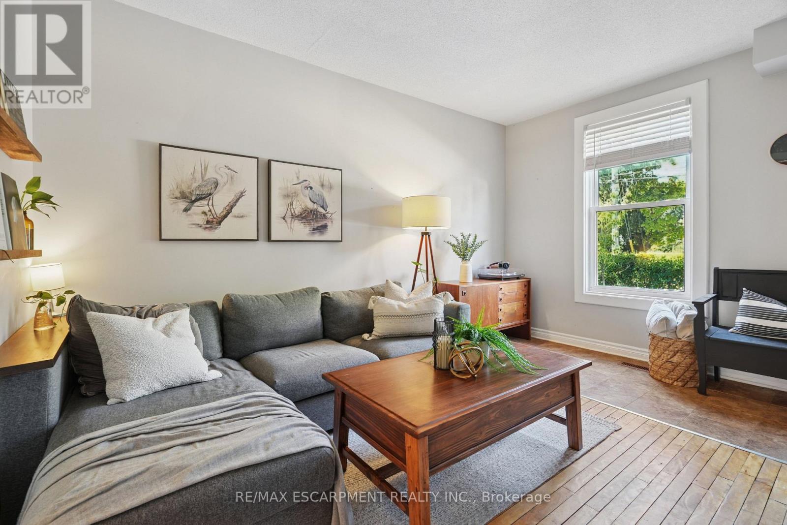 2055 Embleton Road, Brampton, Ontario  L6Y 0E9 - Photo 8 - W12519228