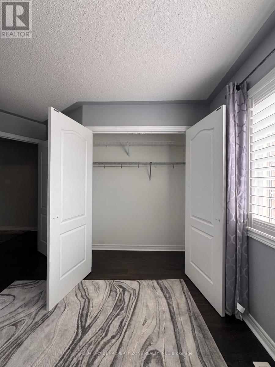 Room B - 33 Gamson Crescent, Brampton, Ontario L6R 0V7 - Photo 10 - W12519246