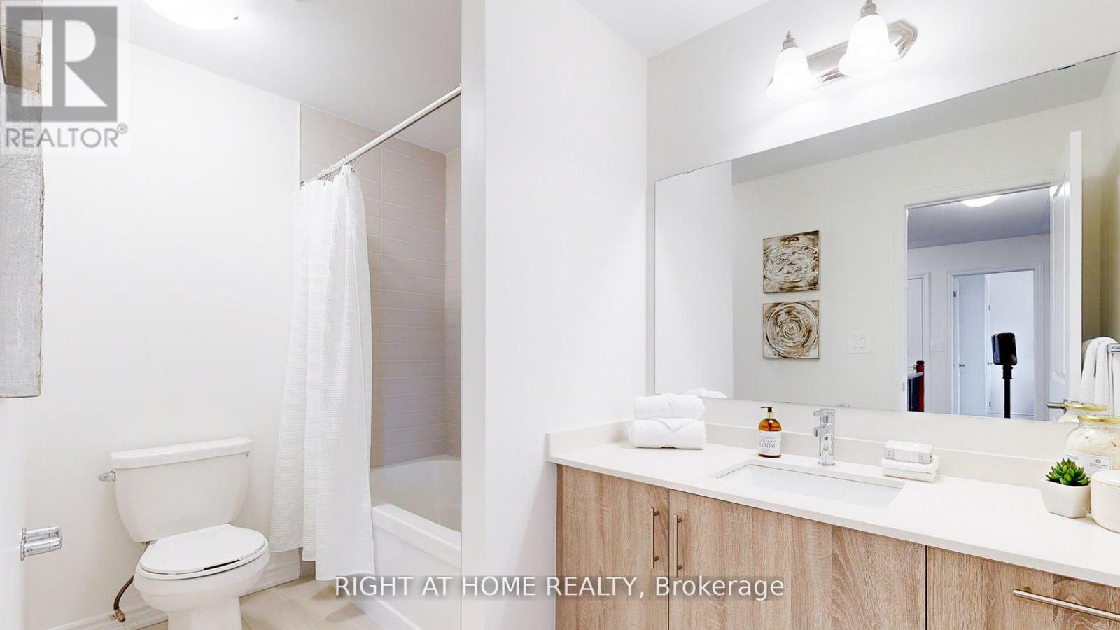 1462 Kitchen Court, Milton, Ontario L9E 1Y8 - Photo 14 - W12519256