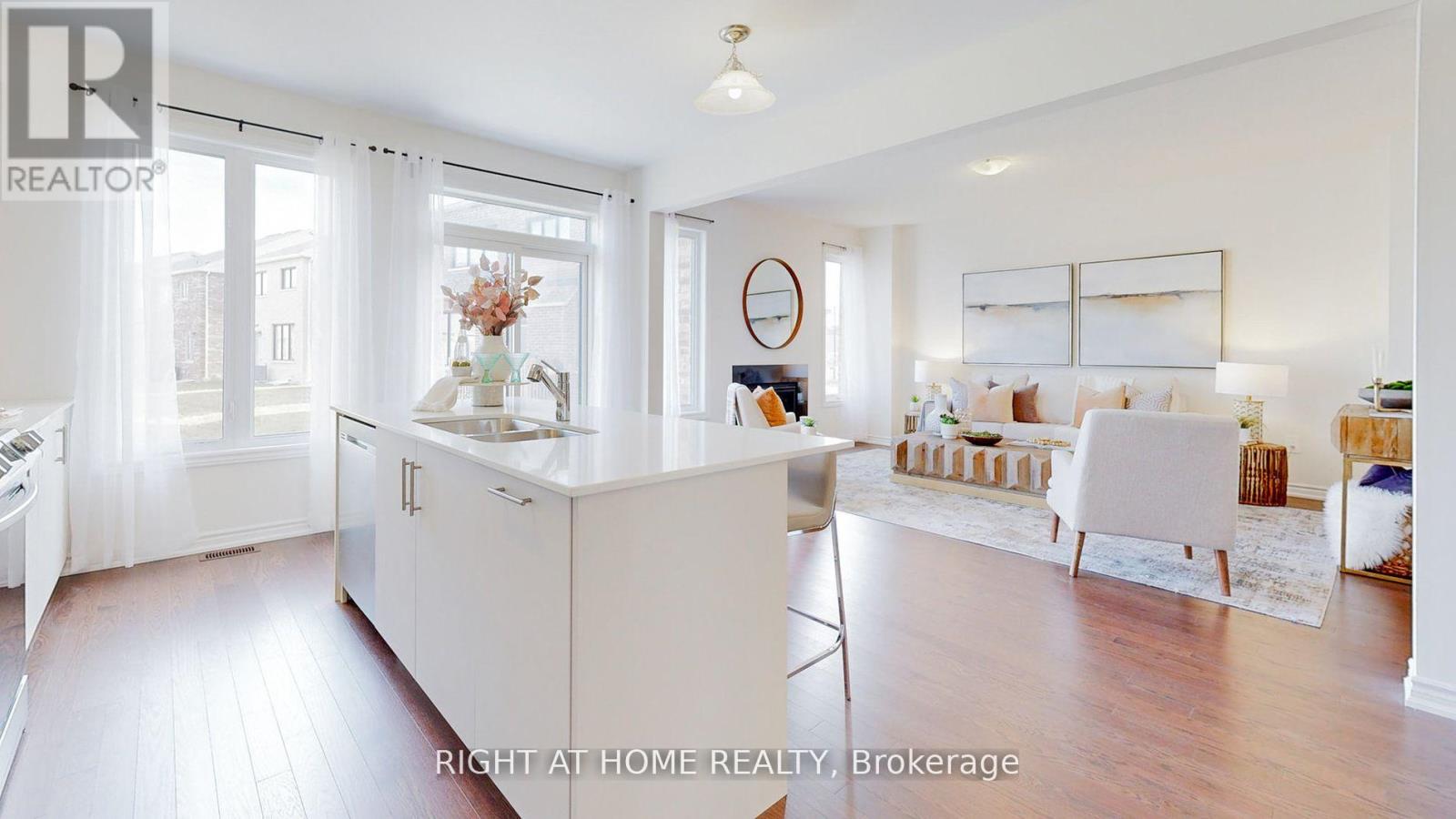 1462 Kitchen Court, Milton, Ontario L9E 1Y8 - Photo 5 - W12519256