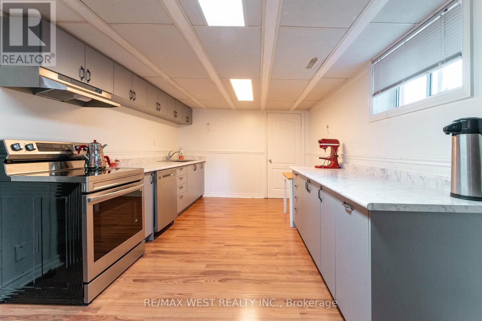 183 Ridge Road, Caledon, Ontario L7E 4V8 - Photo 34 - W12519264