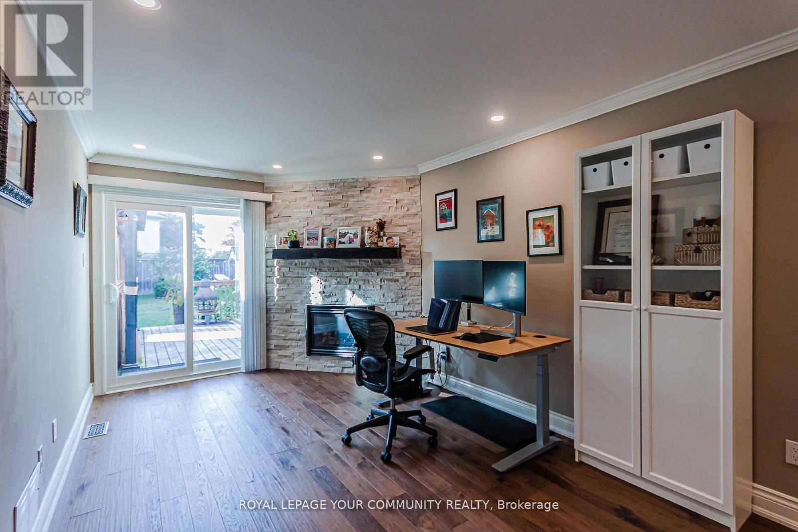 2903 Salerno Crescent, Mississauga, Ontario L5N 1T3 - Photo 17 - W12519292