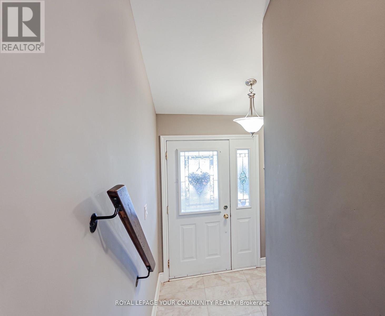 2903 Salerno Crescent, Mississauga, Ontario L5N 1T3 - Photo 5 - W12519292