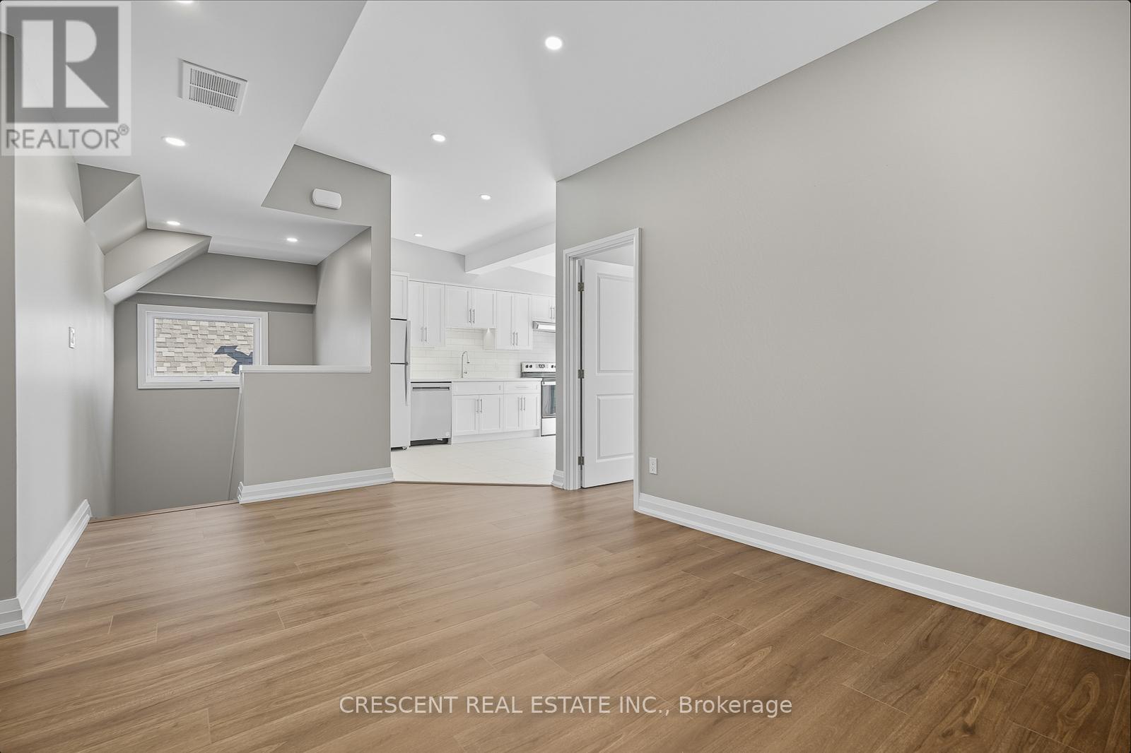 3 - 58 Regal Road, Toronto, Ontario M6H 2J8 - Photo 17 - W12519304