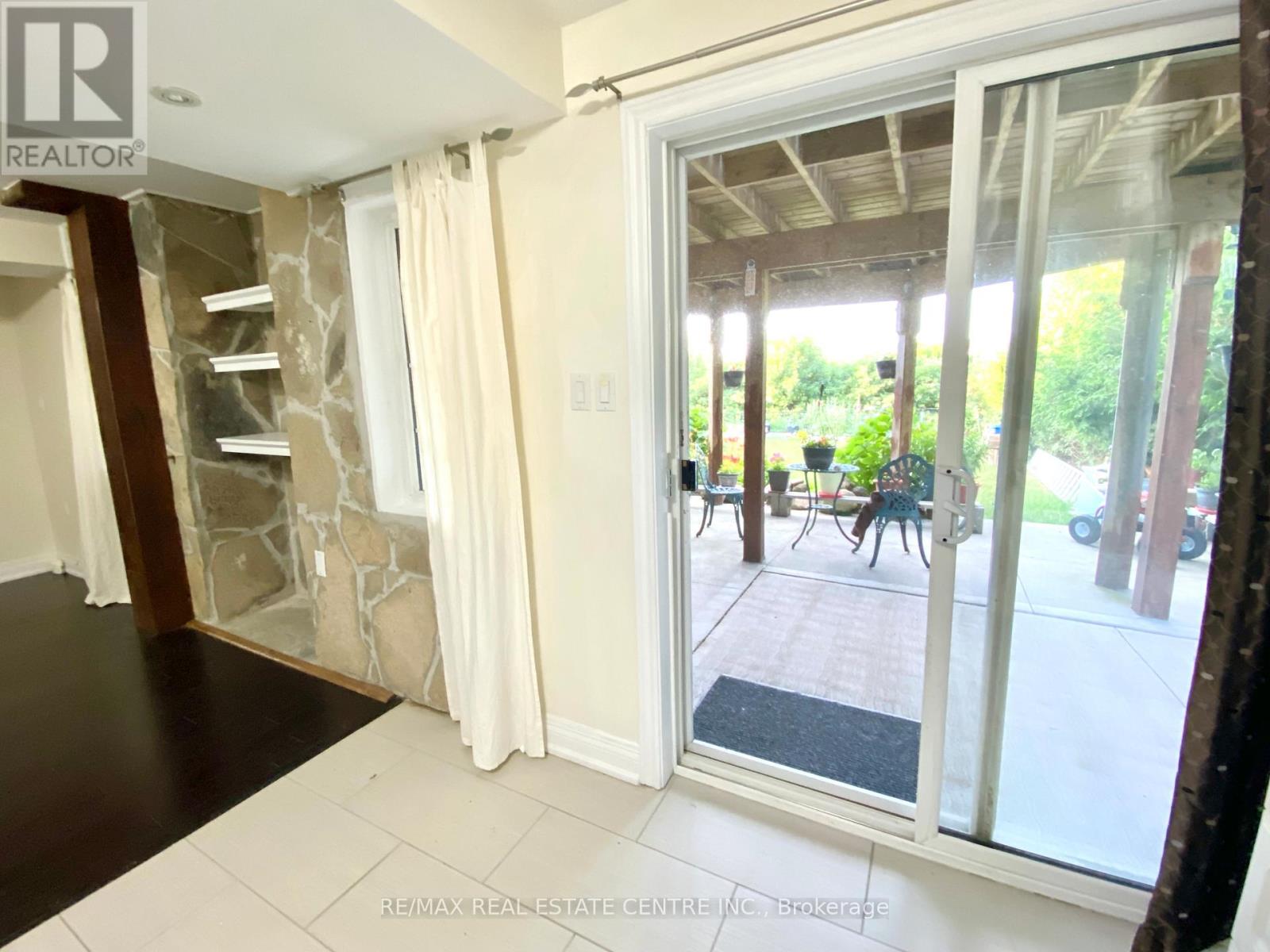 65 Stoneylake Avenue, Brampton, Ontario  L6V 4R2 - Photo 11 - W12519312