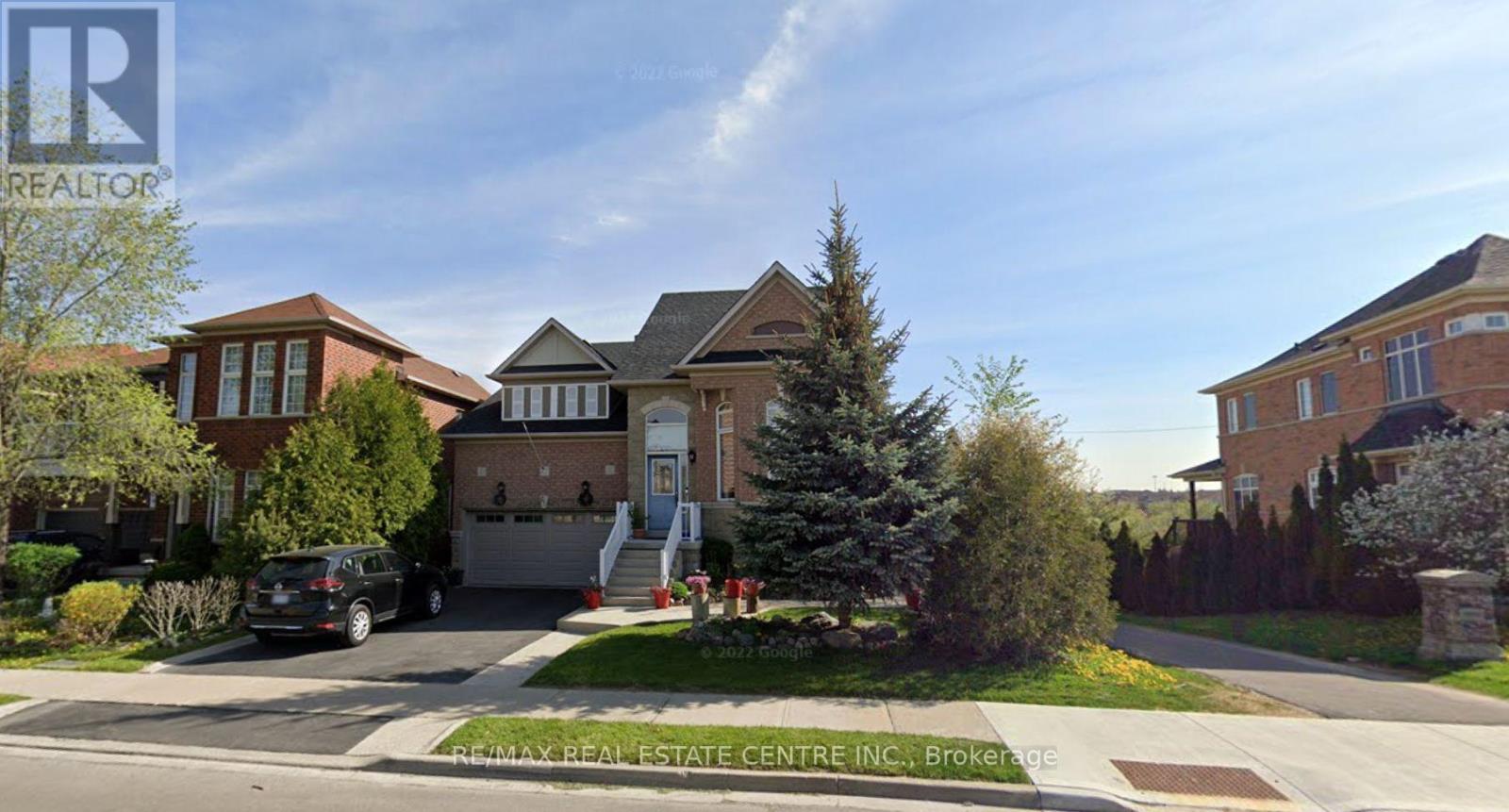 65 Stoneylake Avenue, Brampton, Ontario  L6V 4R2 - Photo 2 - W12519312