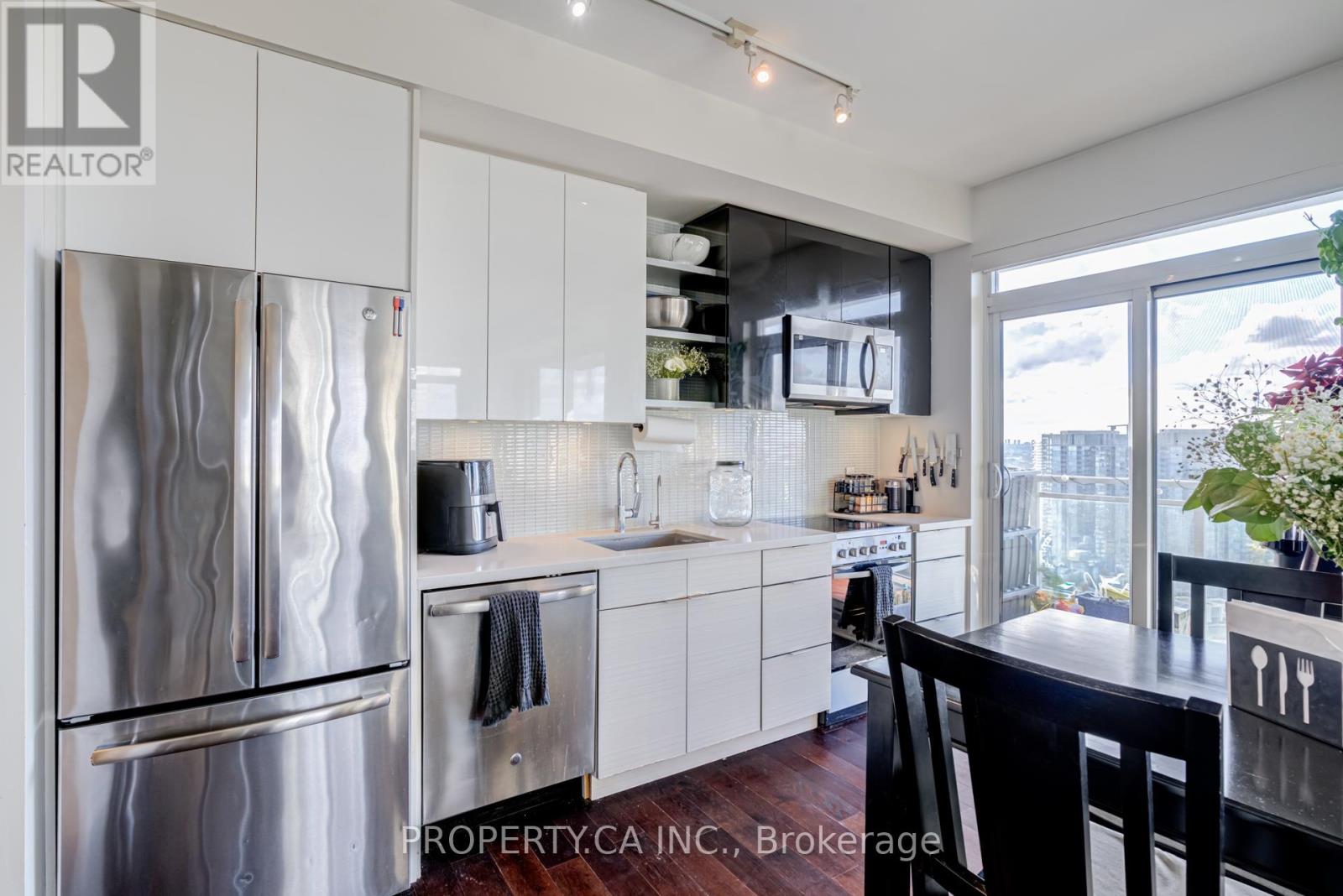 2804 - 33 Shore Breeze Drive, Toronto, Ontario M8V 0G1 - Photo 8 - W12519314