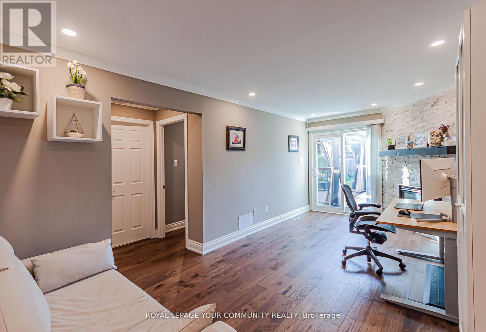 2903 Salerno Crescent, Mississauga, Ontario L5N 1T3 - Photo 18 - W12519330