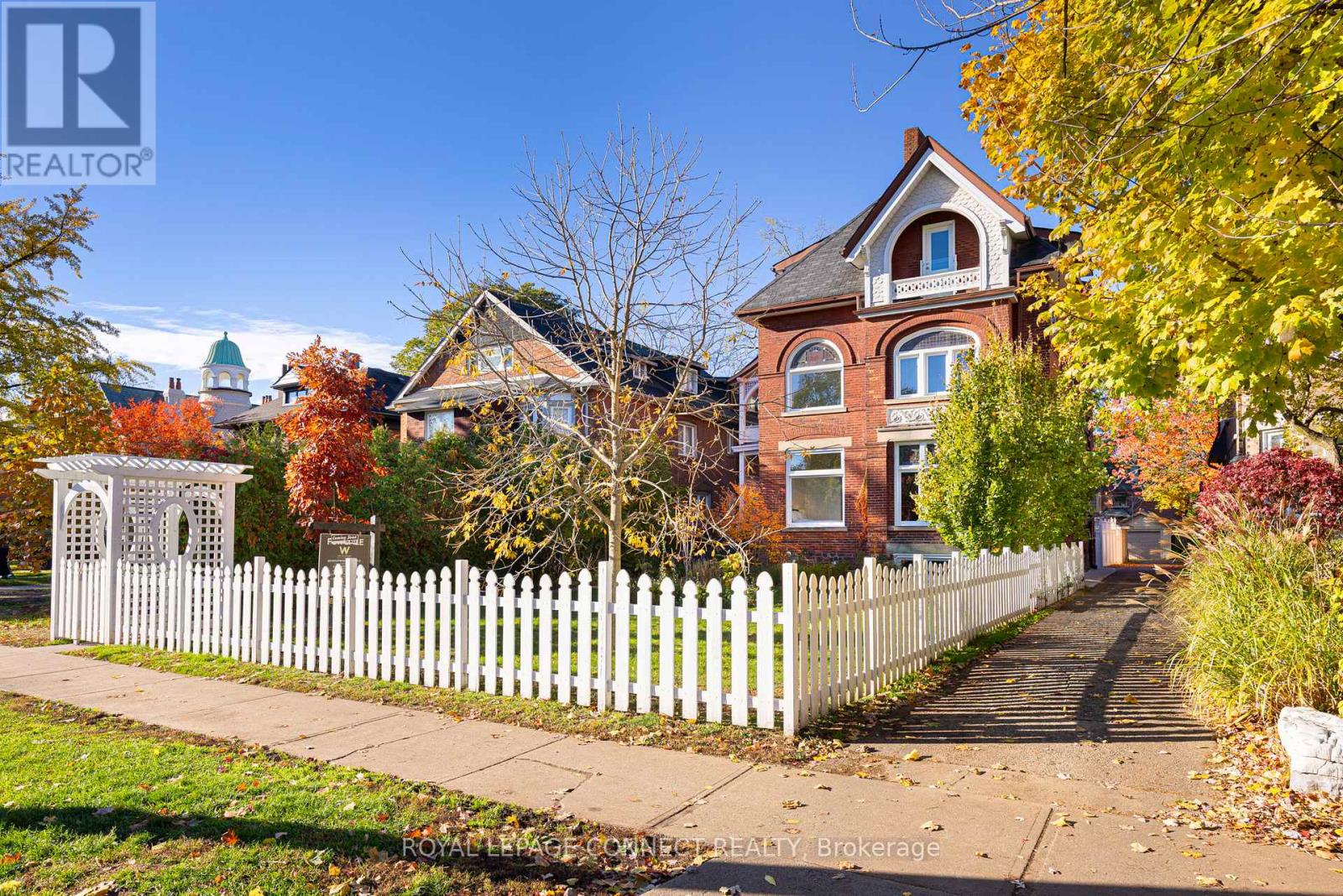 178 High Park Avenue, Toronto, Ontario  M6P 2S4 - Photo 2 - W12519354