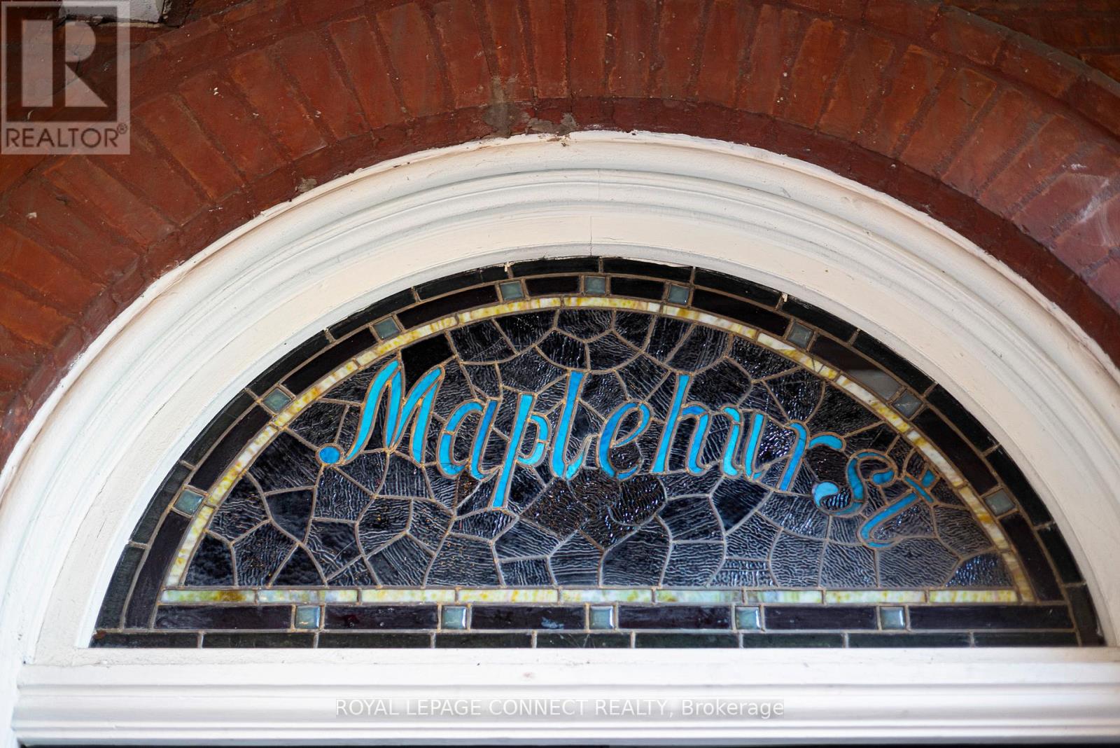 178 High Park Avenue, Toronto, Ontario  M6P 2S4 - Photo 5 - W12519354