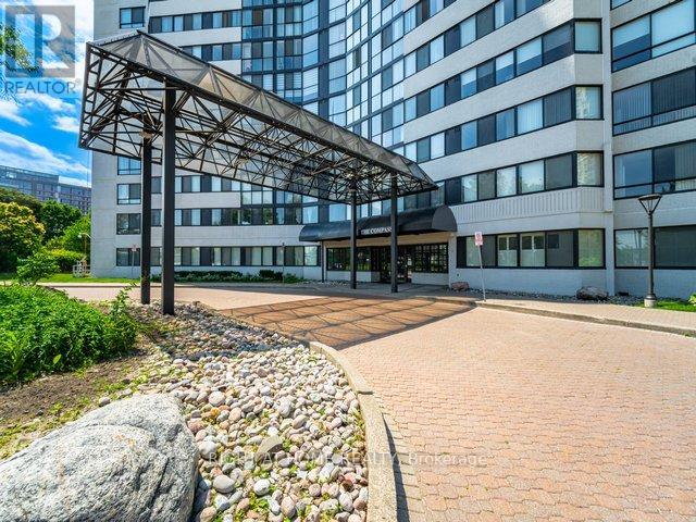 208 - 1360 Rathburn Road E, Mississauga, Ontario L4W 4H4 - Photo 6 - W12519392