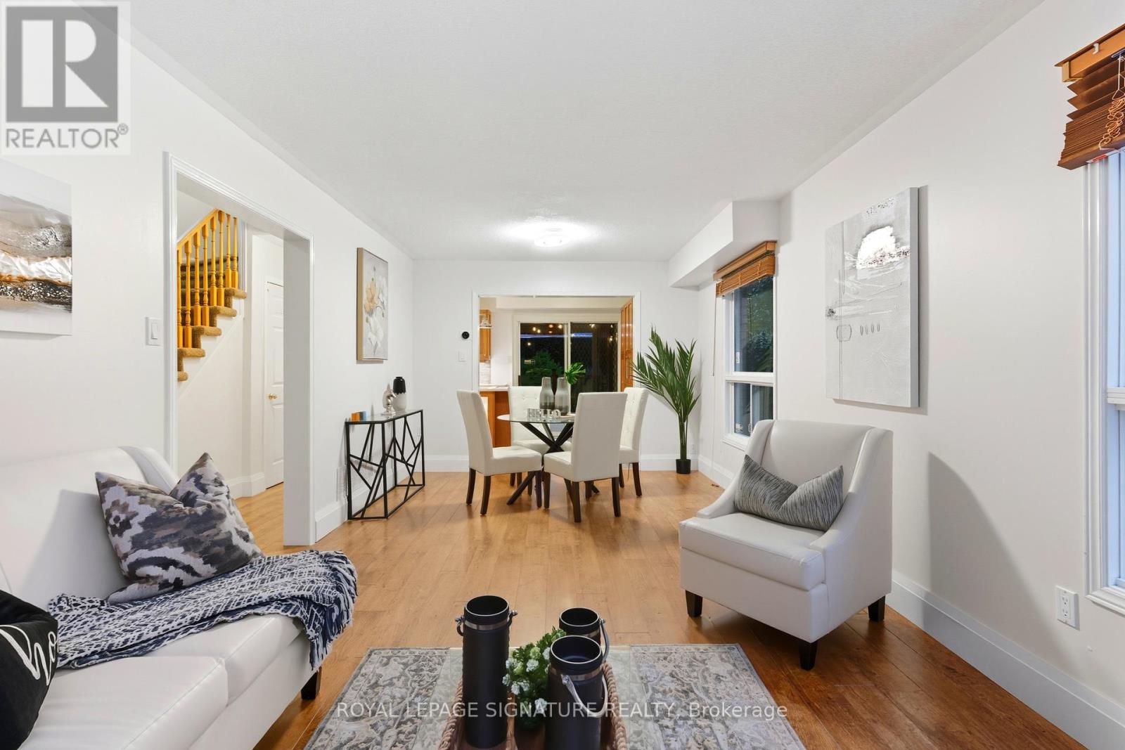 2993 Gulfstream Way, Mississauga, Ontario  L5N 6J8 - Photo 6 - W12519460