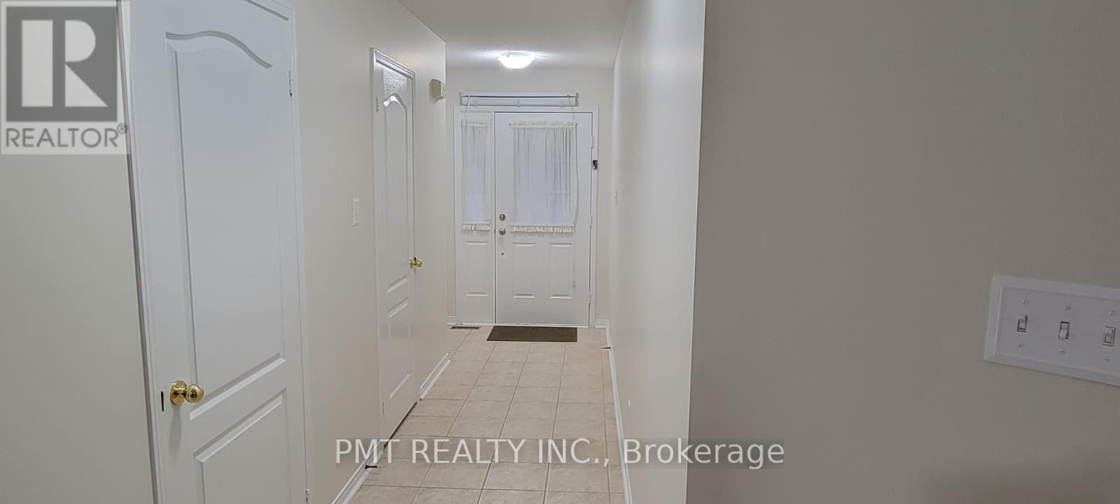 2151 Forest Gate Park, Oakville, Ontario  L6M 4B3 - Photo 8 - W12468049