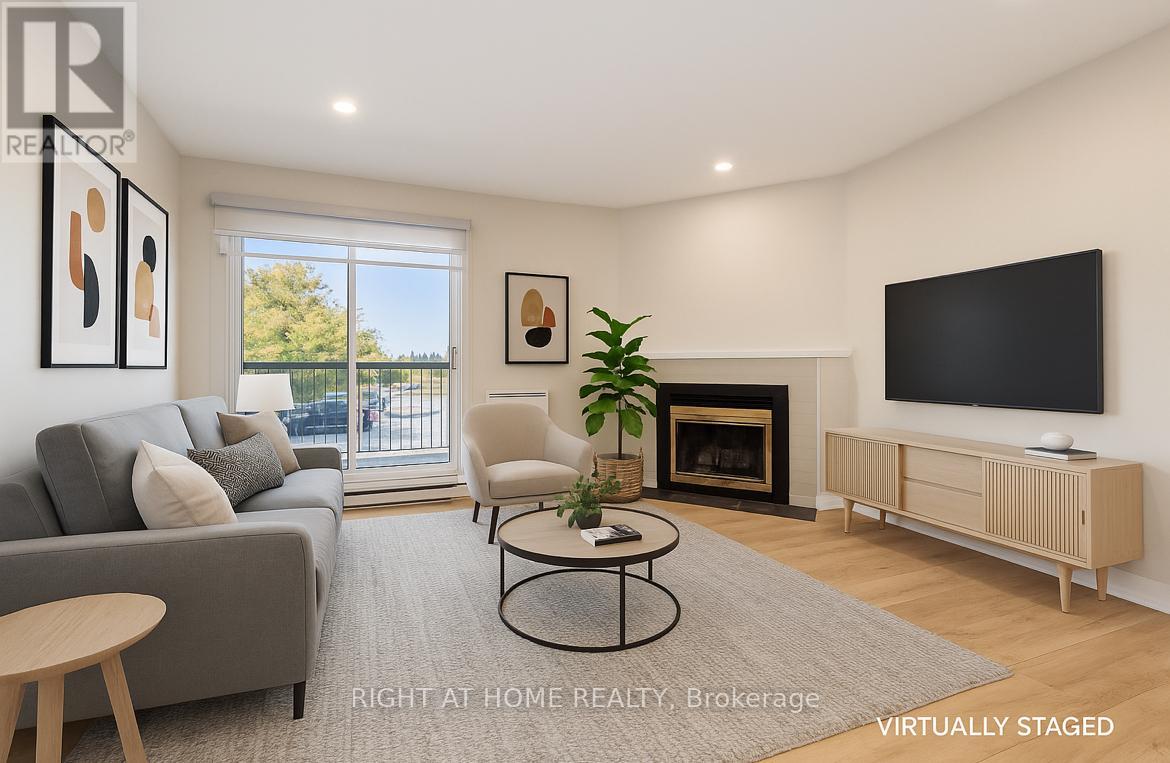 722 - 1450 Glen Abbey Gate, Oakville, Ontario L6M 2V7 - Photo 4 - W12519094