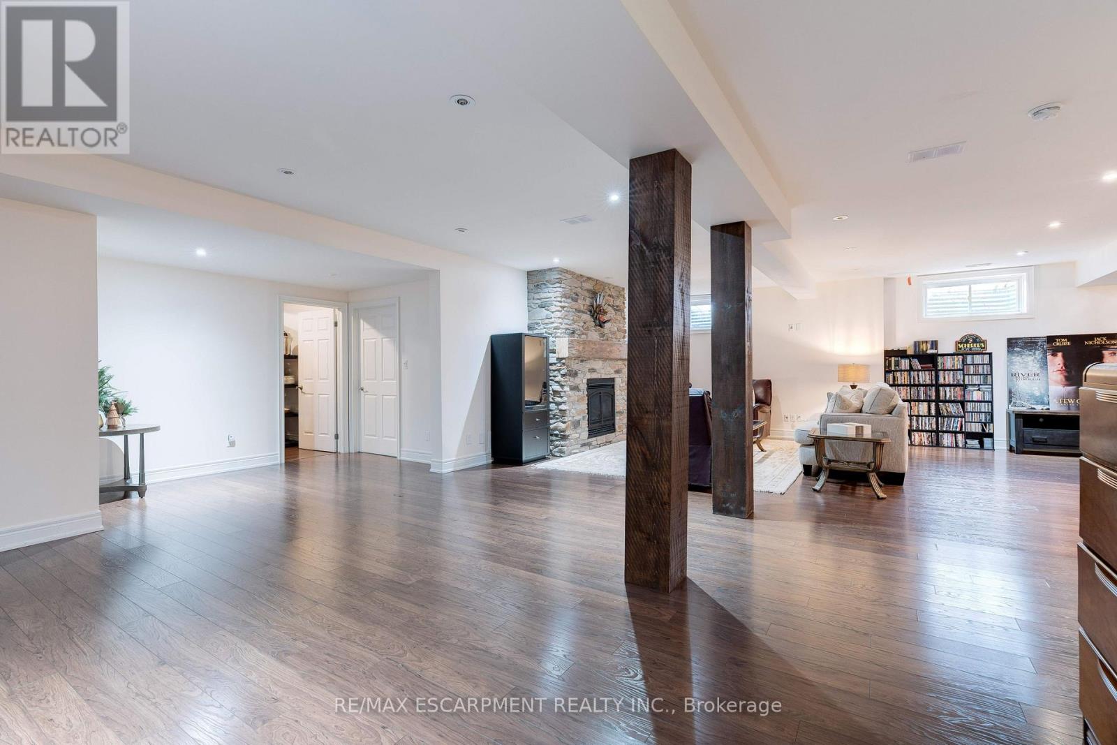 37 Appaloosa Trail, Hamilton, Ontario L0R 1H3 - Photo 31 - X12519442