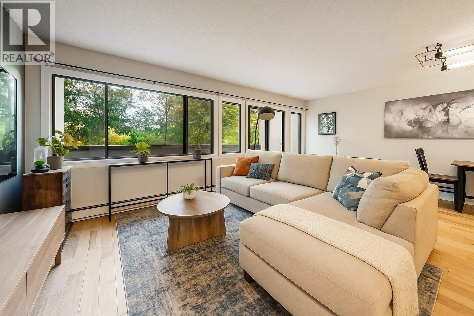 7 7305 MONTECITO DRIVE, Burnaby, British Columbia