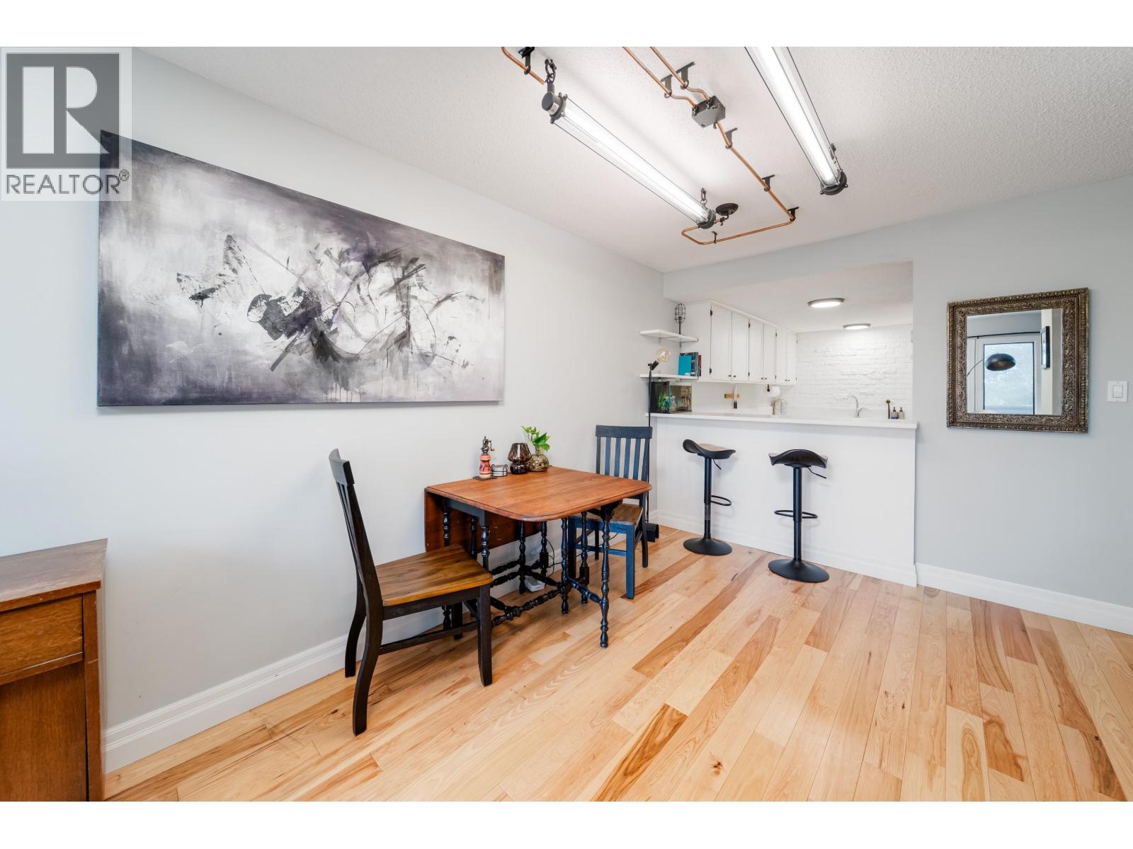 7 7305 Montecito Drive, Burnaby, British Columbia V5A 1R2 - Photo 6 - R3065545