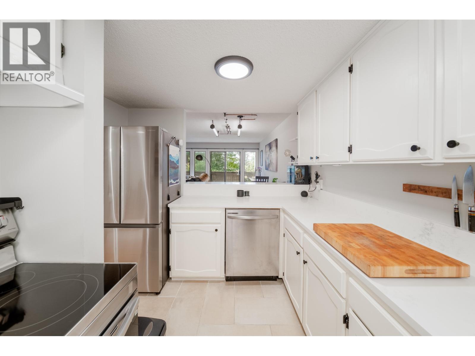 7 7305 Montecito Drive, Burnaby, British Columbia V5A 1R2 - Photo 9 - R3065545