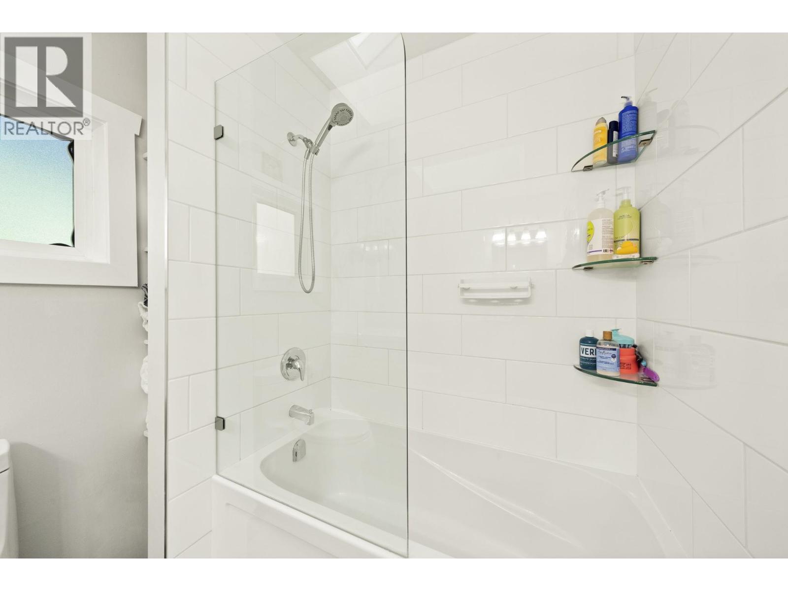 2340 Chesterfield Avenue, North Vancouver, British Columbia V7M 2R1 - Photo 15 - R3065537