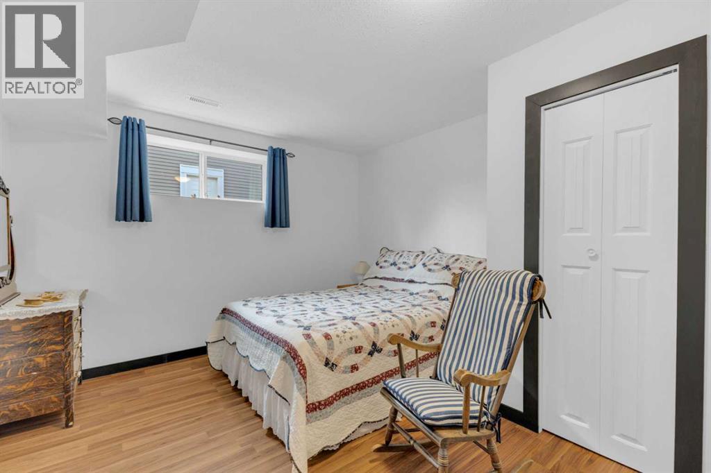 3901 49 Ave, Ponoka, Alberta  T4J 0B6 - Photo 24 - A2268854